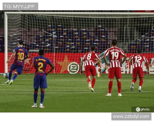 梅西完成700球里程碑，带领巴萨大胜马德里竞技